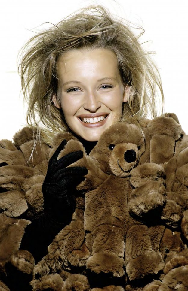 1988, Manteau nounours, Estelle Lefebure, couverture de ELLE — Marc Hispard